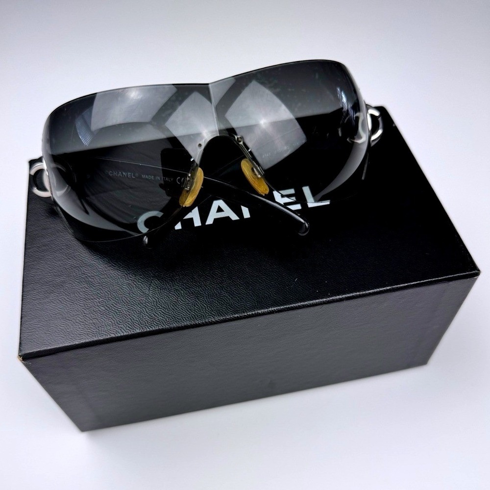 CHANEL 4145 C.127/8G Rimless Shield Sunglasses Gray Gradient CC Y2K Box Receipt